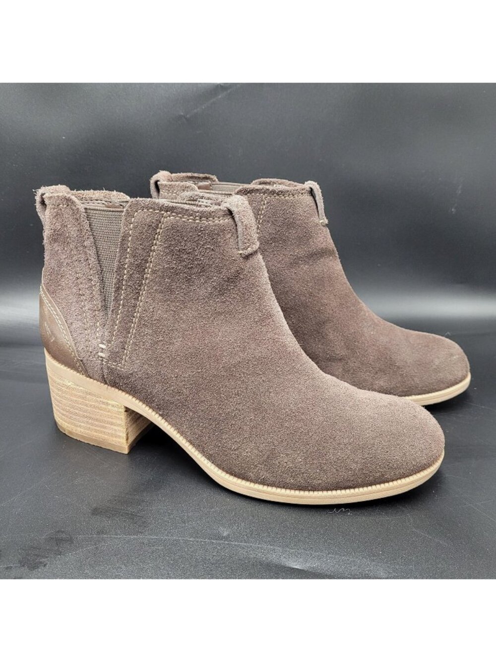 Clarks Womens Boots Size 8.5 Maypearl Daisy Ankle Booties Brown Suede Block